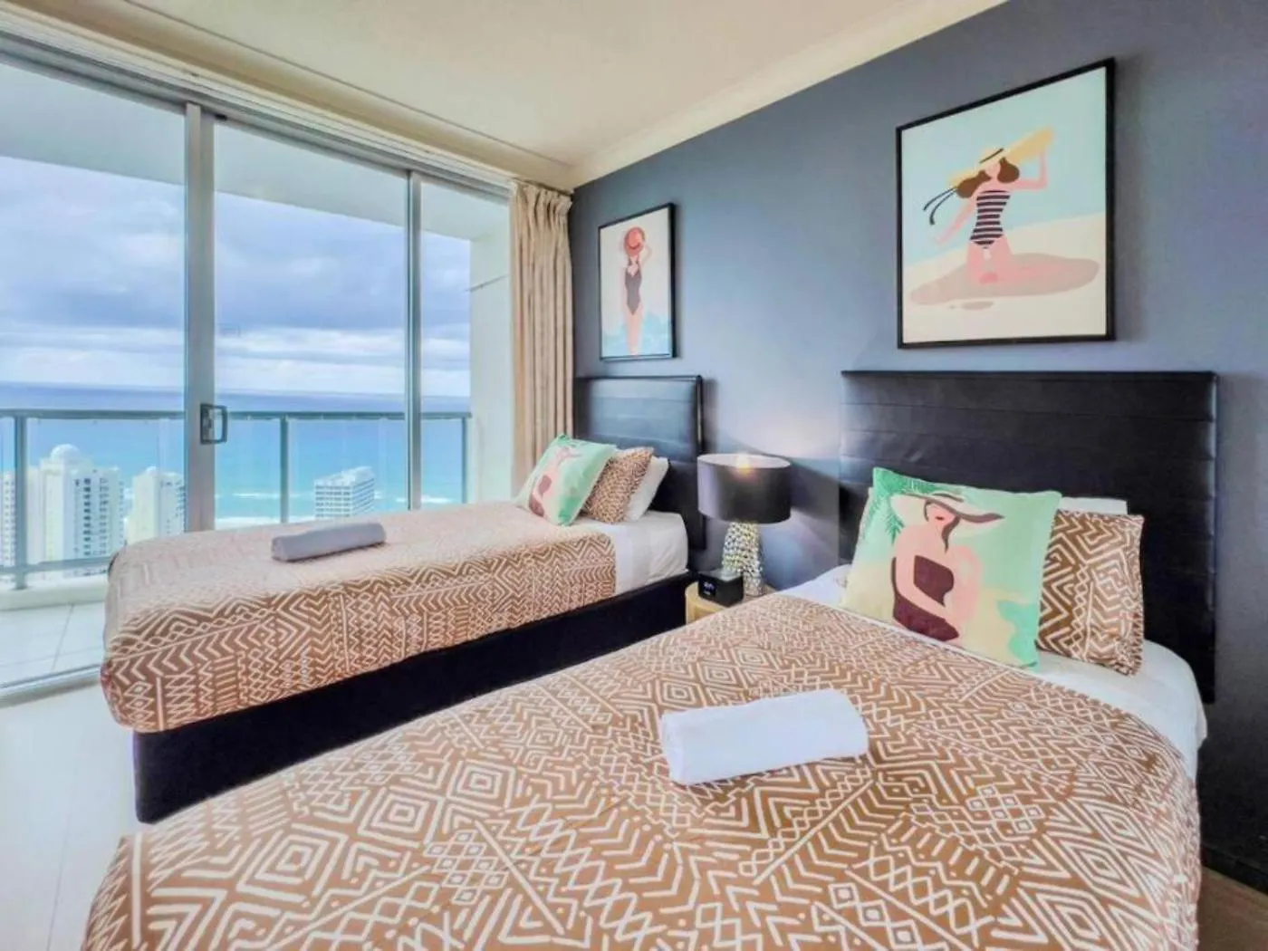 Cloud9 At Chevron Towers Apartment Gold Coast