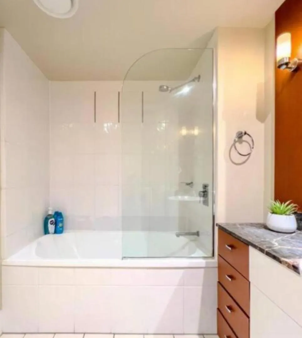 Cloud9 At Chevron Towers Apartment Gold Coast Australia
